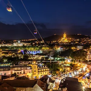  Апартаменты New With Amazing Views In Old Грузия