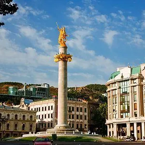  Апартаменты площадь свободы Грузия